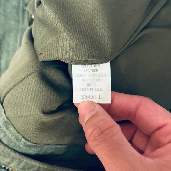 Green Flared Women's Leather Pants - Picture 7 of 7